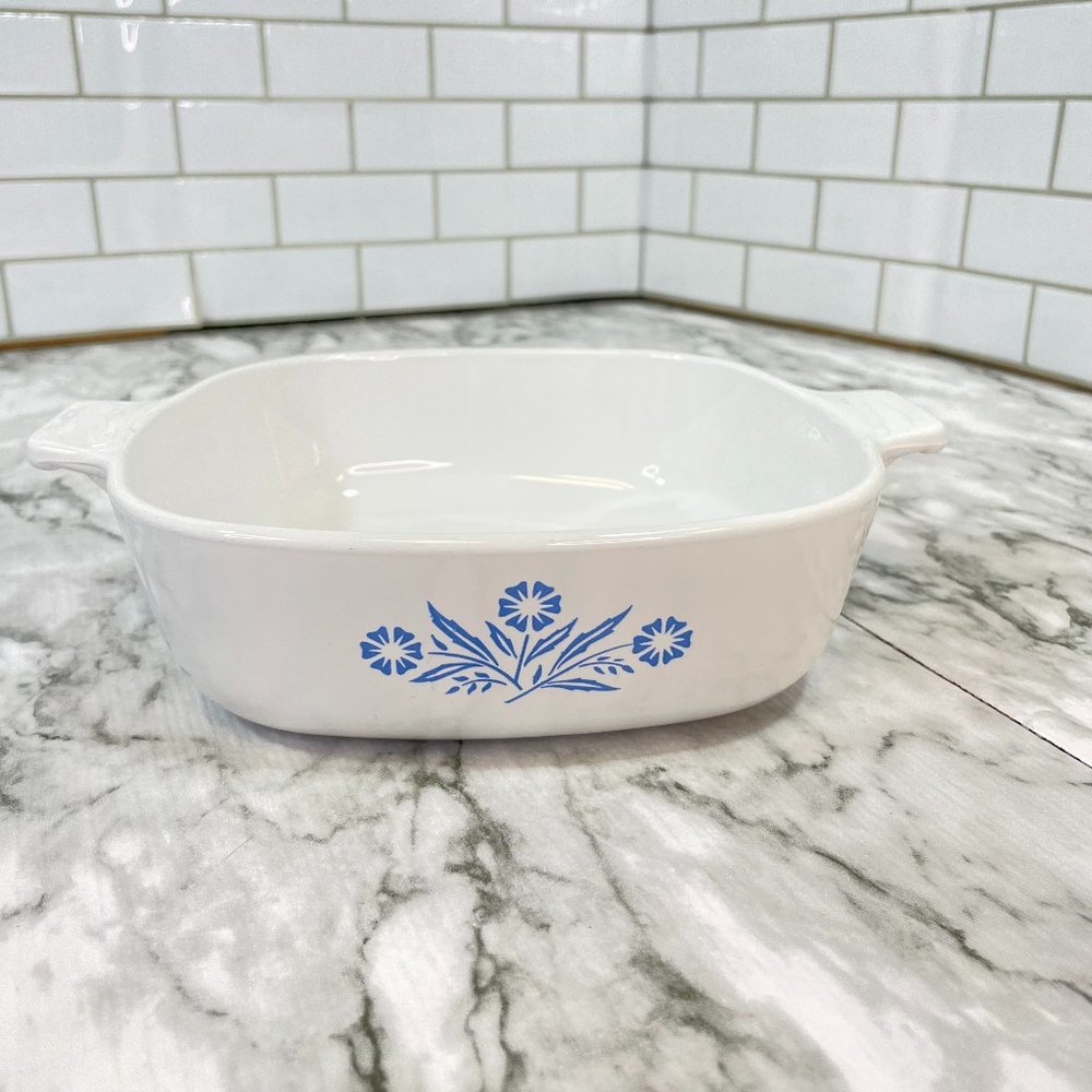 Vintage MCM Corning Ware Blue Cornflower P-1-B 1Qt Square Casserole Dish